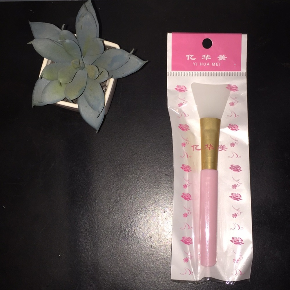 ▫️face mask brush